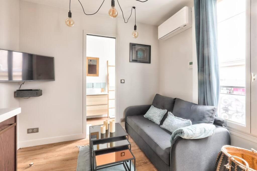 Cozy And Practical Apt In The 10Th Arrondissement Paris Bagian luar foto