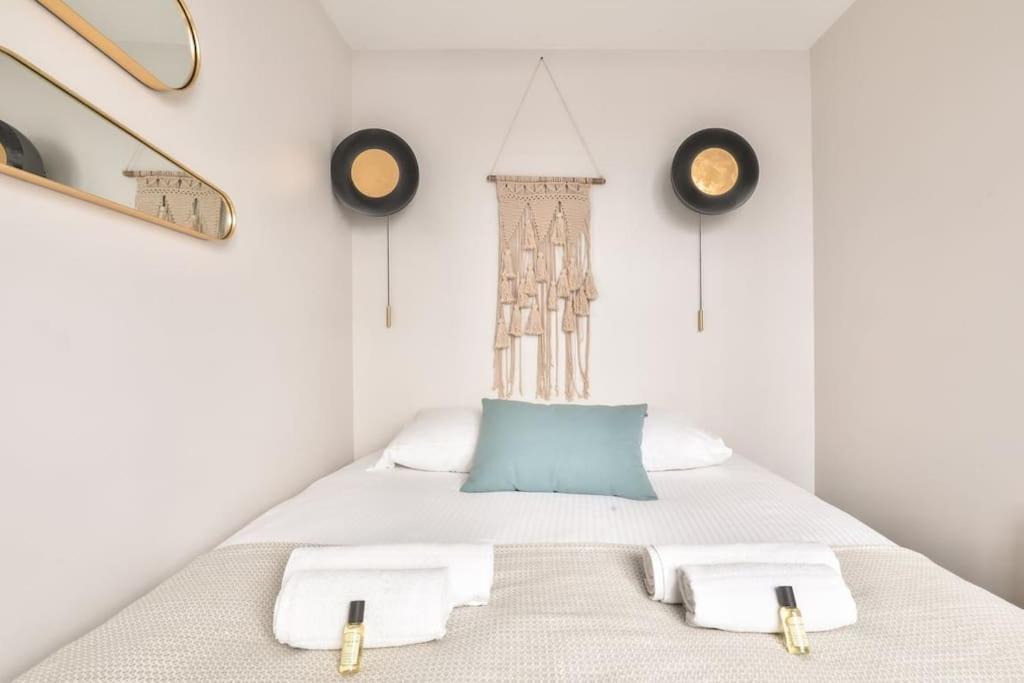 Cozy And Practical Apt In The 10Th Arrondissement Paris Bagian luar foto