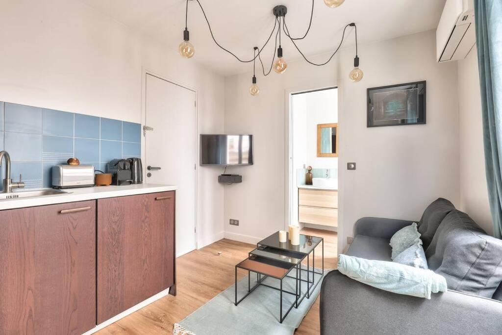 Cozy And Practical Apt In The 10Th Arrondissement Paris Bagian luar foto
